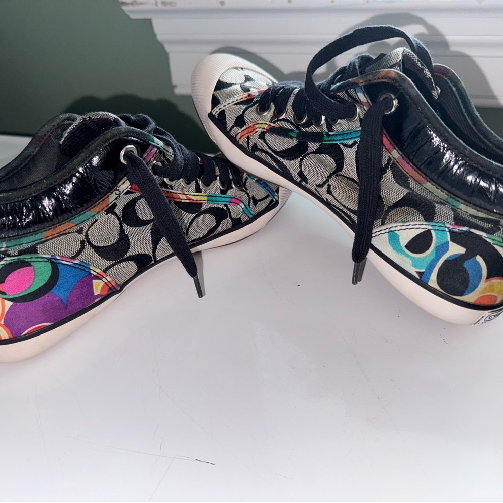*RARE FIND* Authentic Vintage Coach Zoe A1000 Signature C Lace-Up Sneakers - Picture 6 of 9